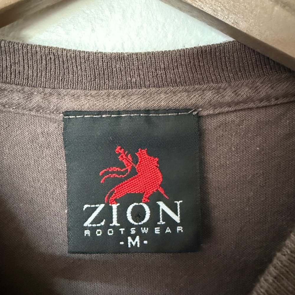 Zion Rootswear Bob Marley Stand Up For Your Rights shirt - Picture 3 of 3